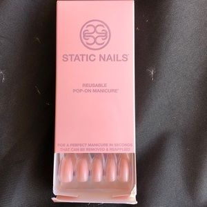 Static Nails in Nude Peach